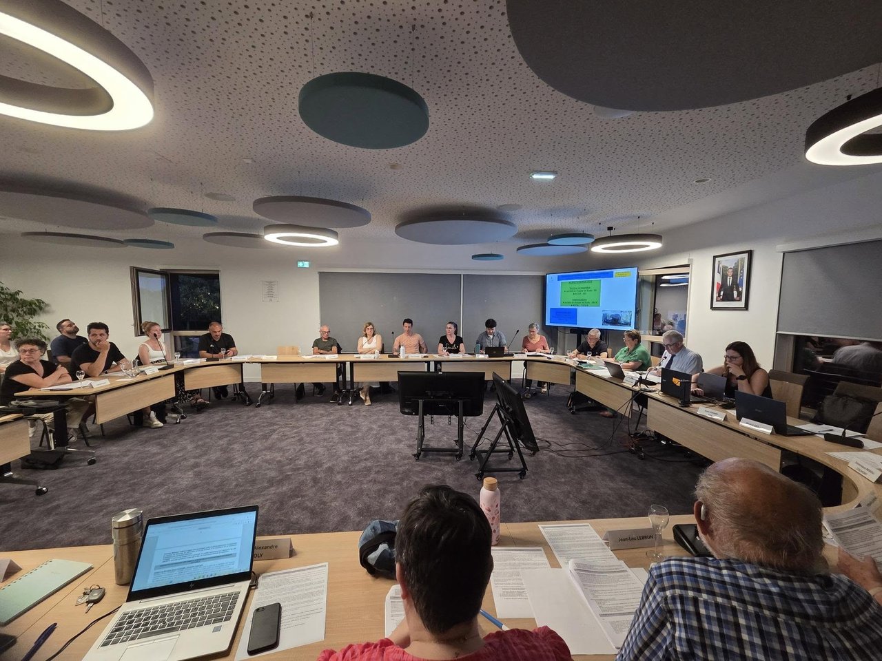 RETOUR condensé sur le Conseil Municipal du 22 mai dernier…