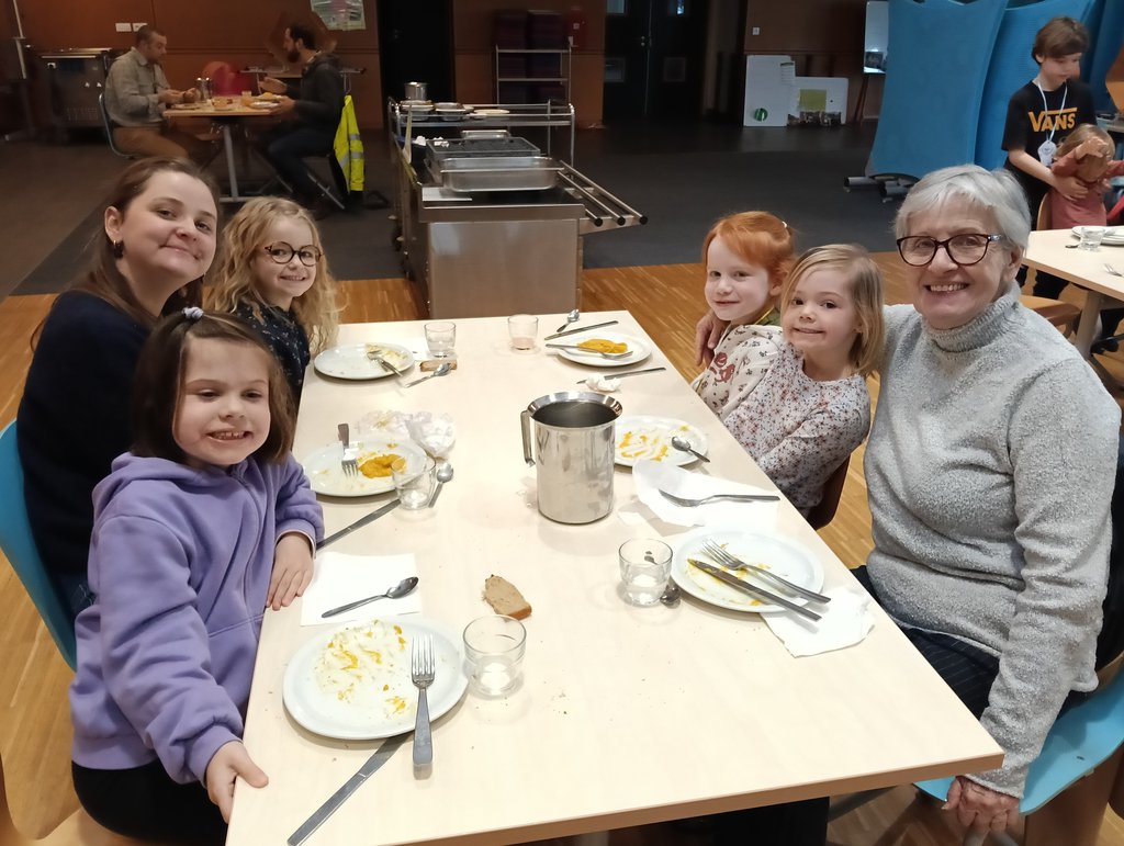 1er repas intergénérationnel