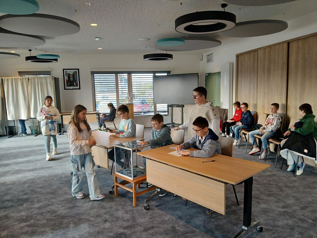 Elections du CME en Mairie Jeudi dernier…