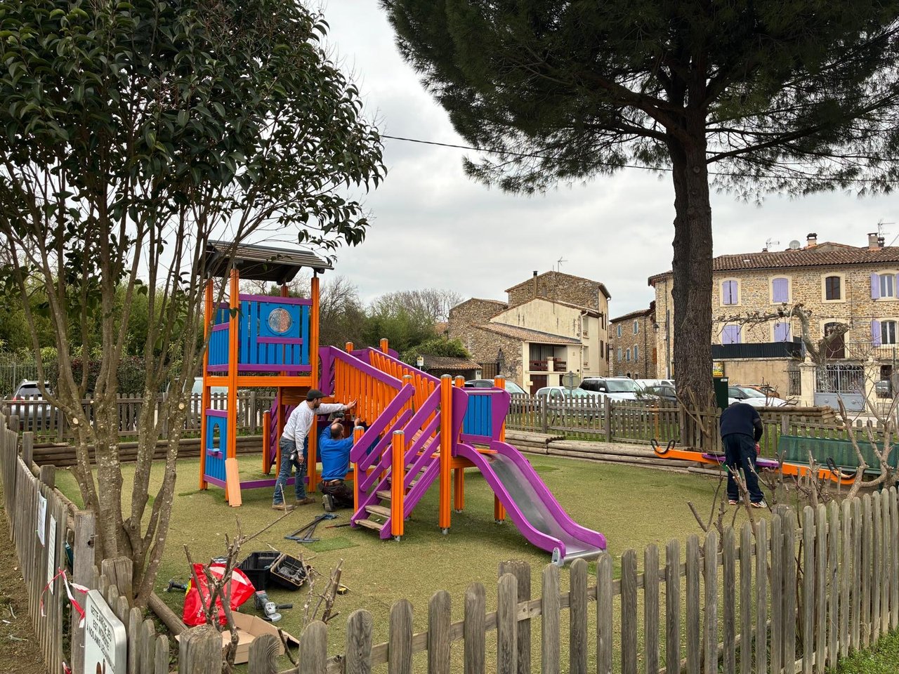 Réouverture de l’aire de jeux du village