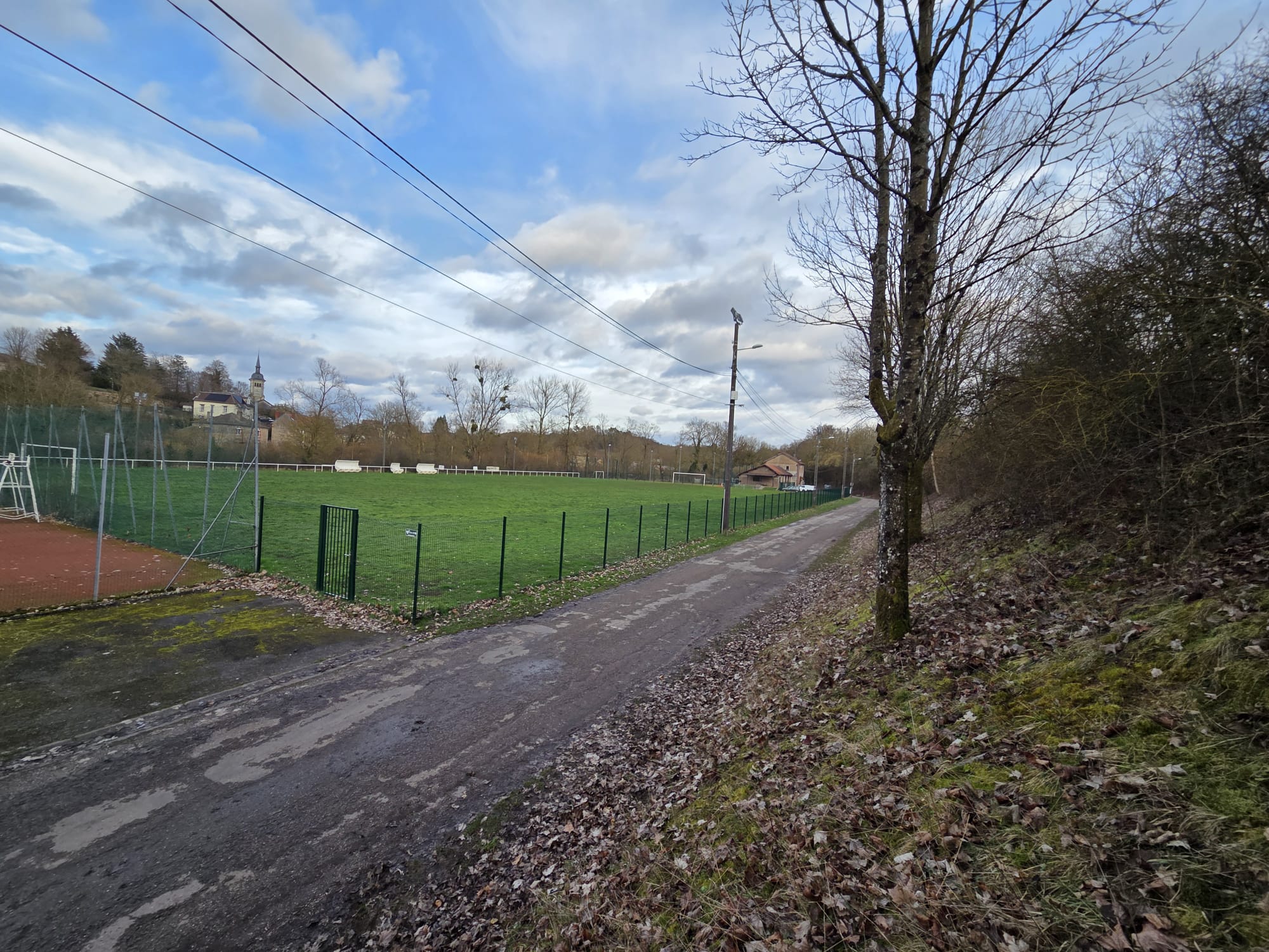 Terrain de football communal de Thiaucourt-Régniéville
