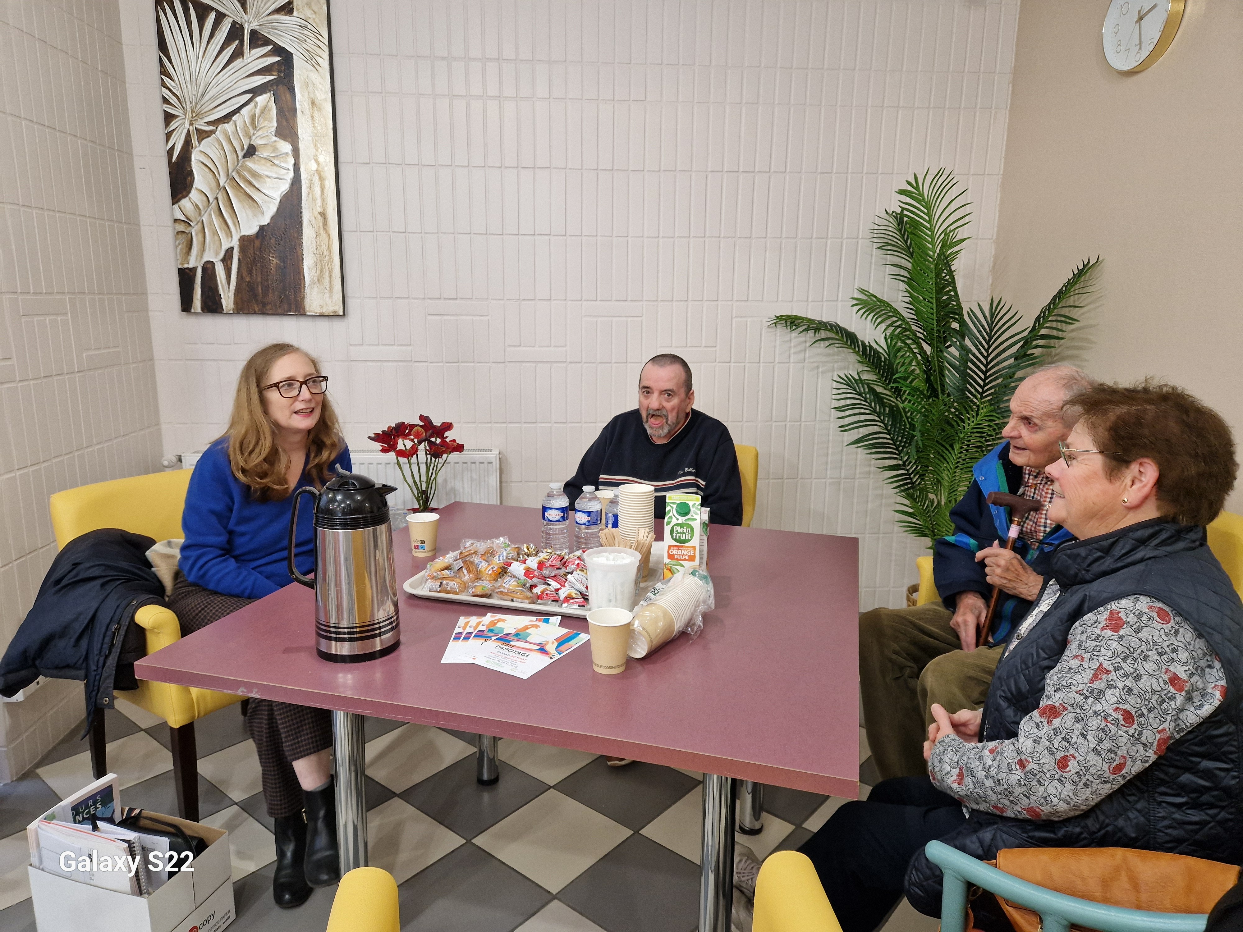Le café papotage à l'EHPAD de Beynat