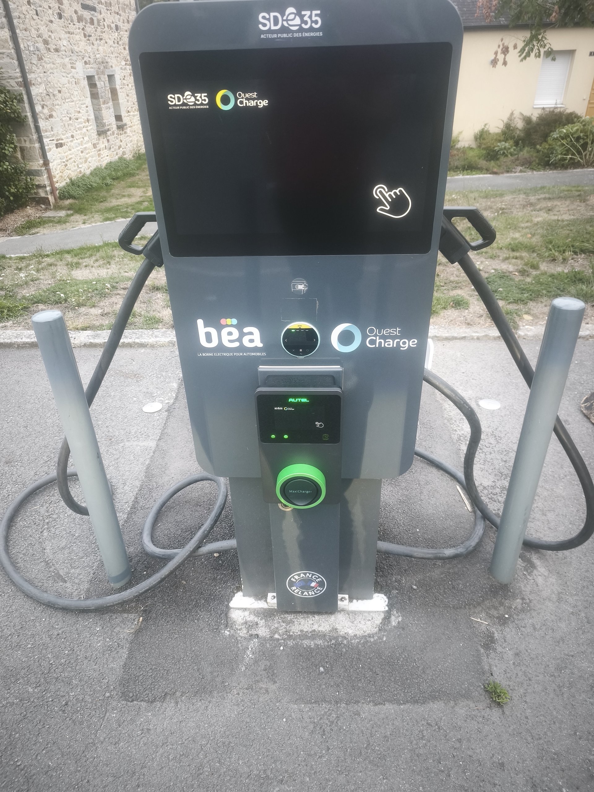 Borne de recharge électrique