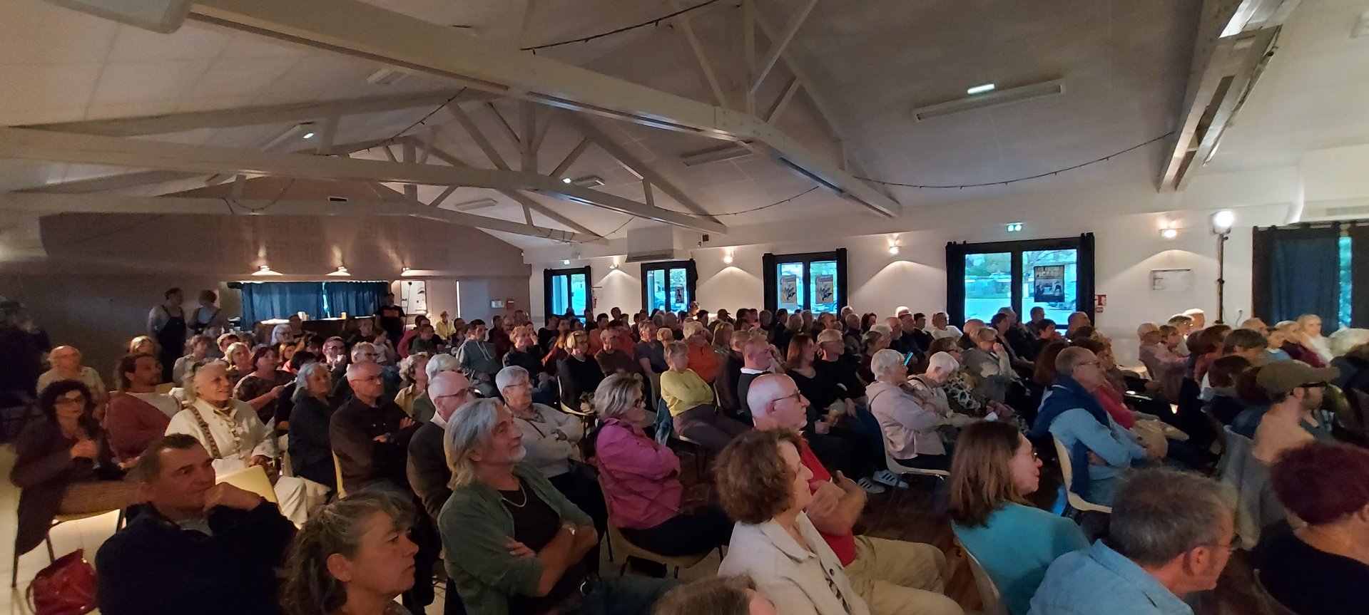 un public venu nombreux 