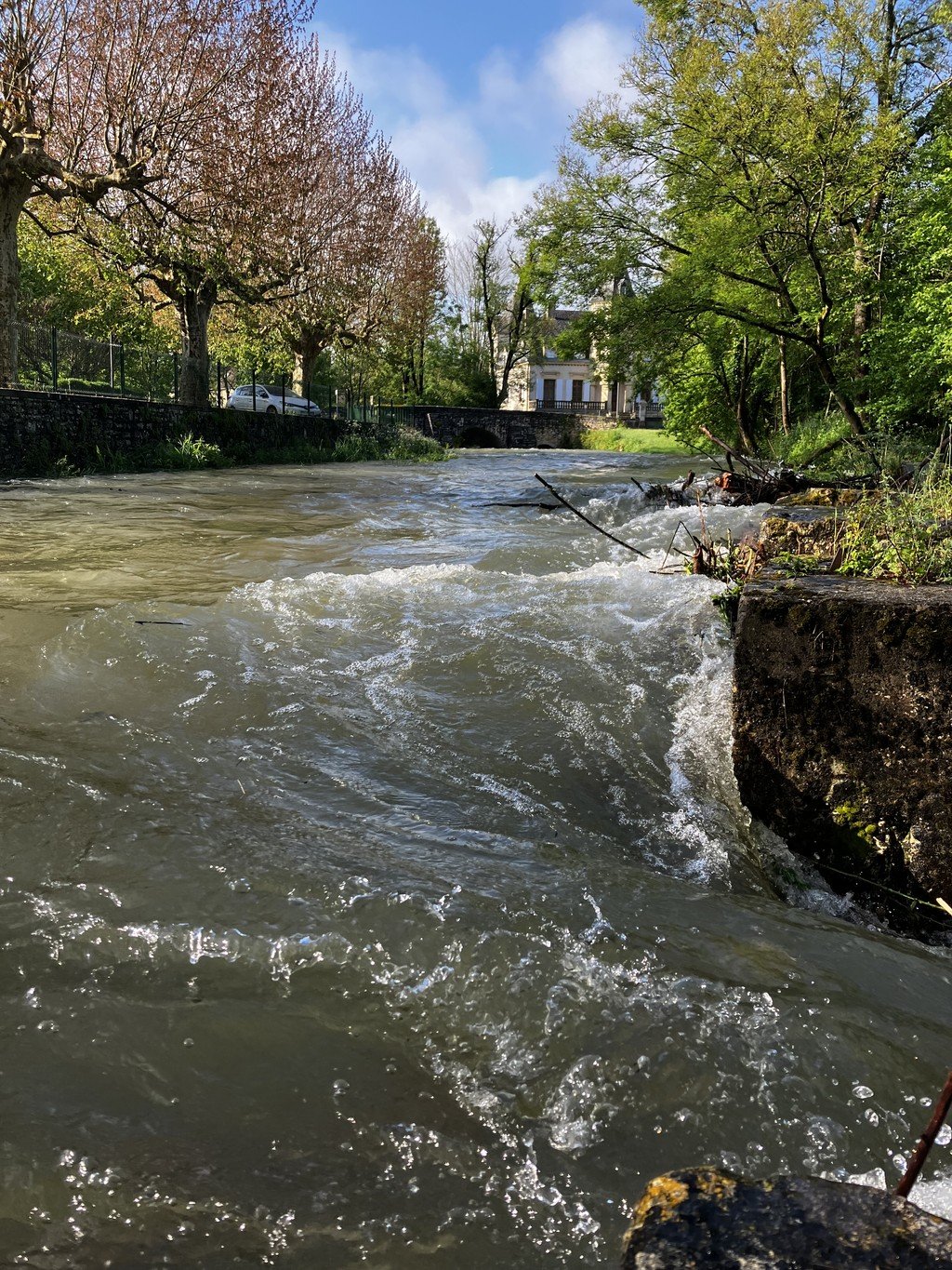 au fil de l'eau
